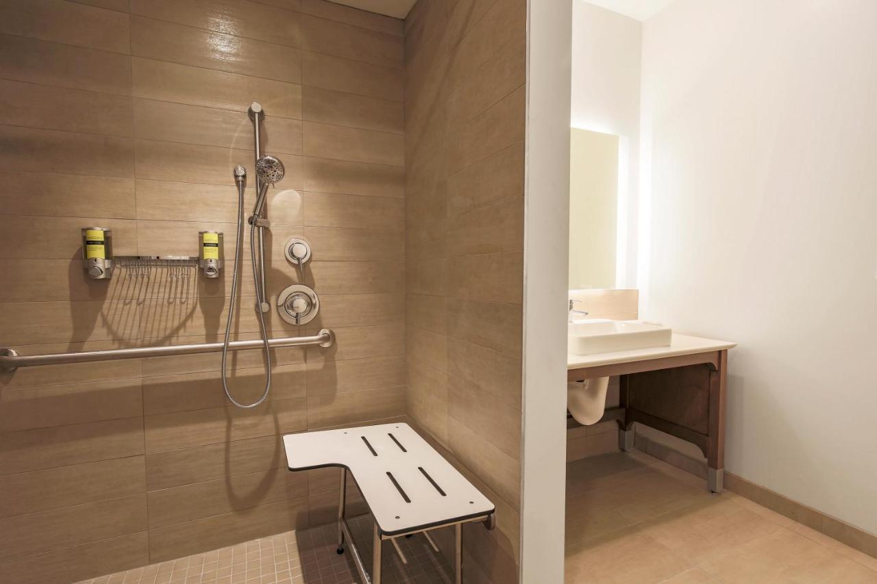 Отель Element Ontario Rancho Cucamonga Экстерьер фото