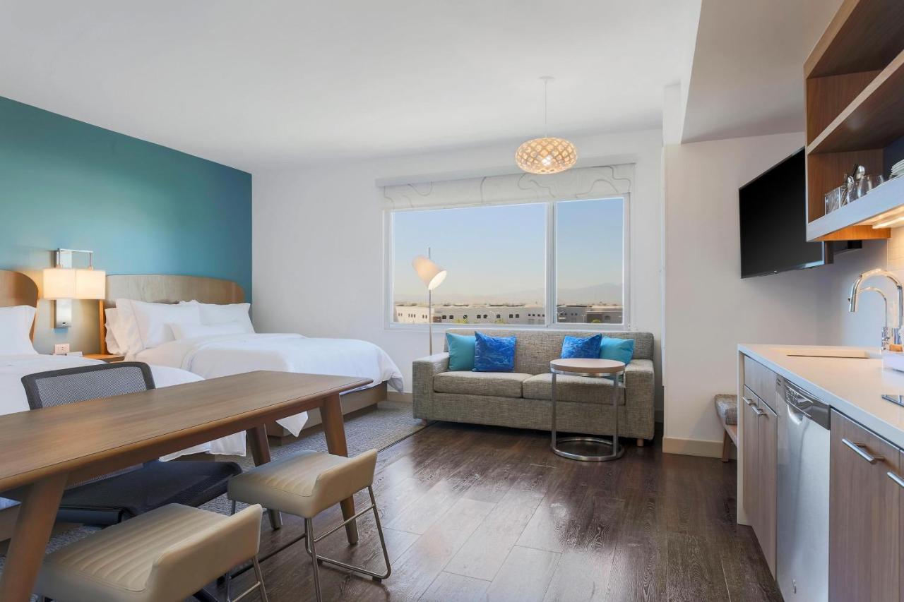 Отель Element Ontario Rancho Cucamonga Экстерьер фото