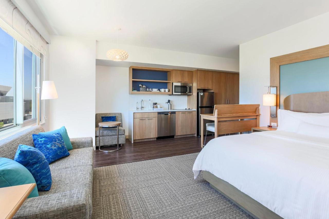 Отель Element Ontario Rancho Cucamonga Экстерьер фото