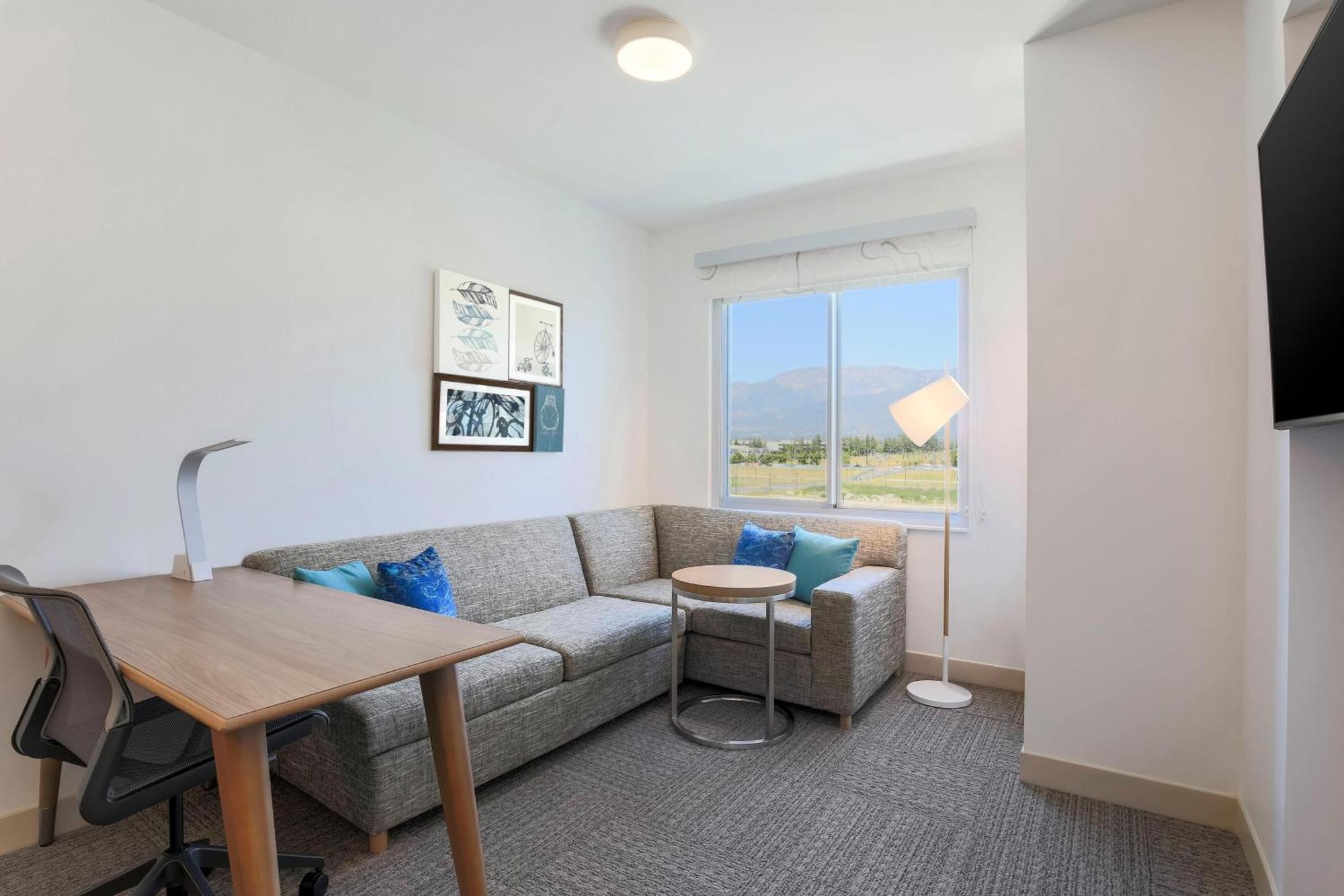 Отель Element Ontario Rancho Cucamonga Экстерьер фото