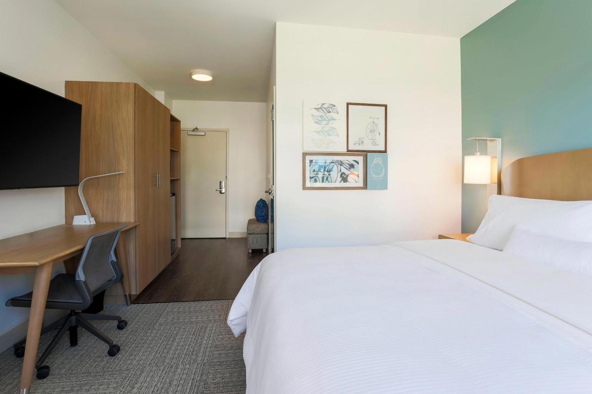 Отель Element Ontario Rancho Cucamonga Экстерьер фото